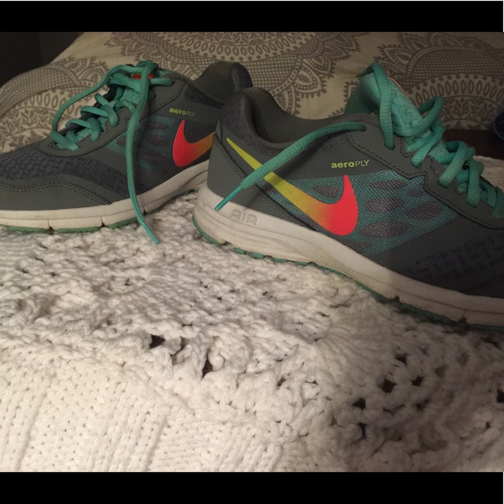 Nike Sneakers